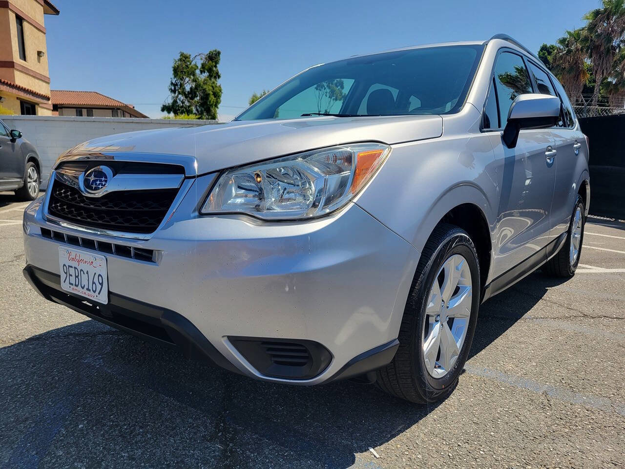 Used 2015 Subaru Forester 2.5i Premium w/ Popular Package #1