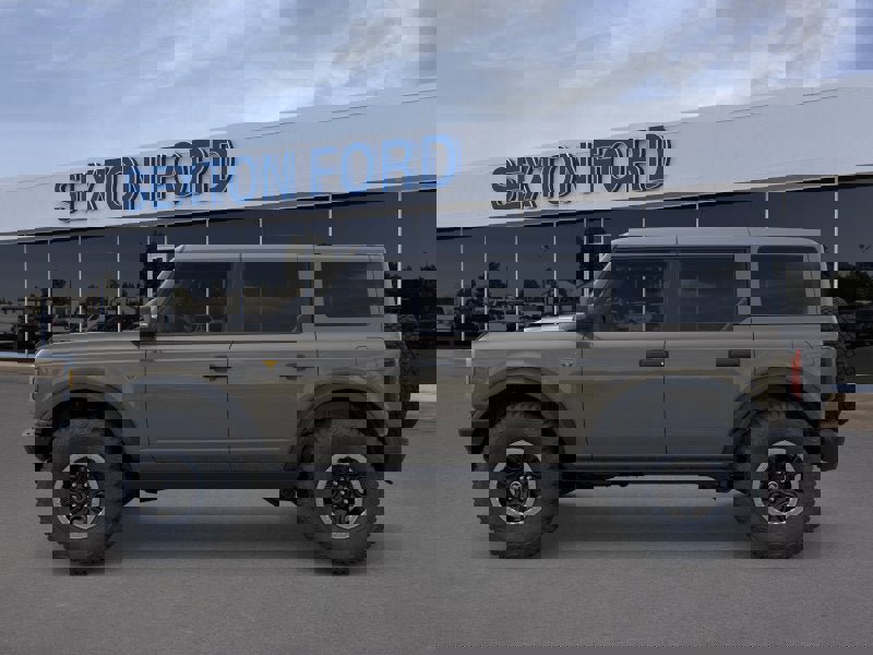 New 2025 Ford Bronco Badlands image 3