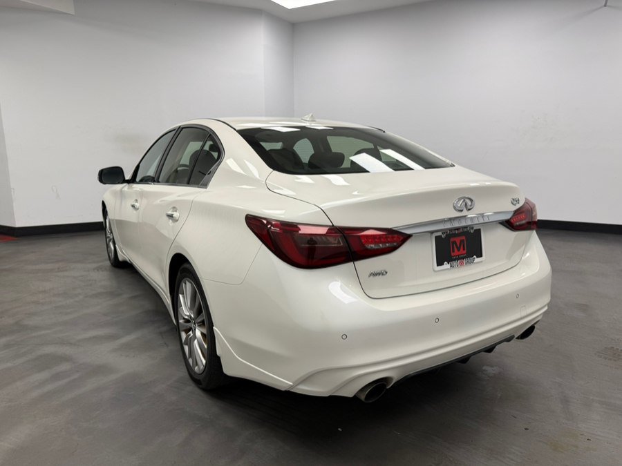 Used 2021 INFINITI Q50 Luxe w/ Cargo Package AWD/4WD image 5