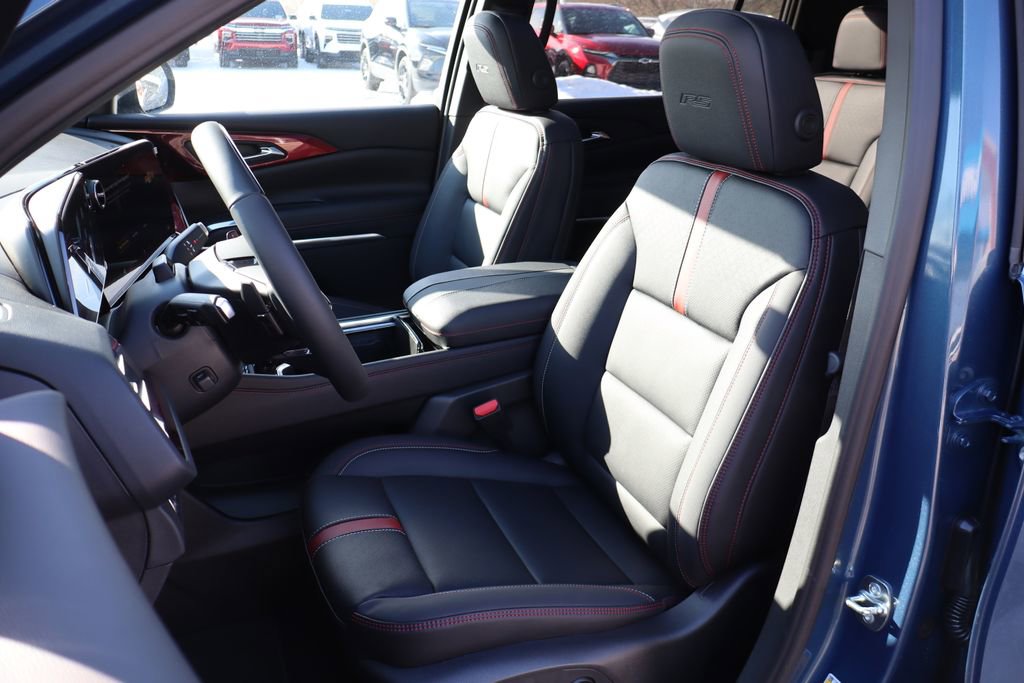 New 2026 Chevrolet Traverse RS w/ LPO, Floor Liner Package image 14