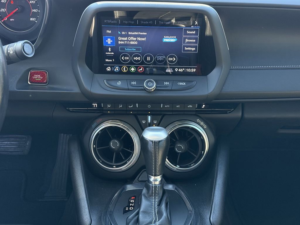 Used 2020 Chevrolet Camaro LT w/ Technology Package image 29