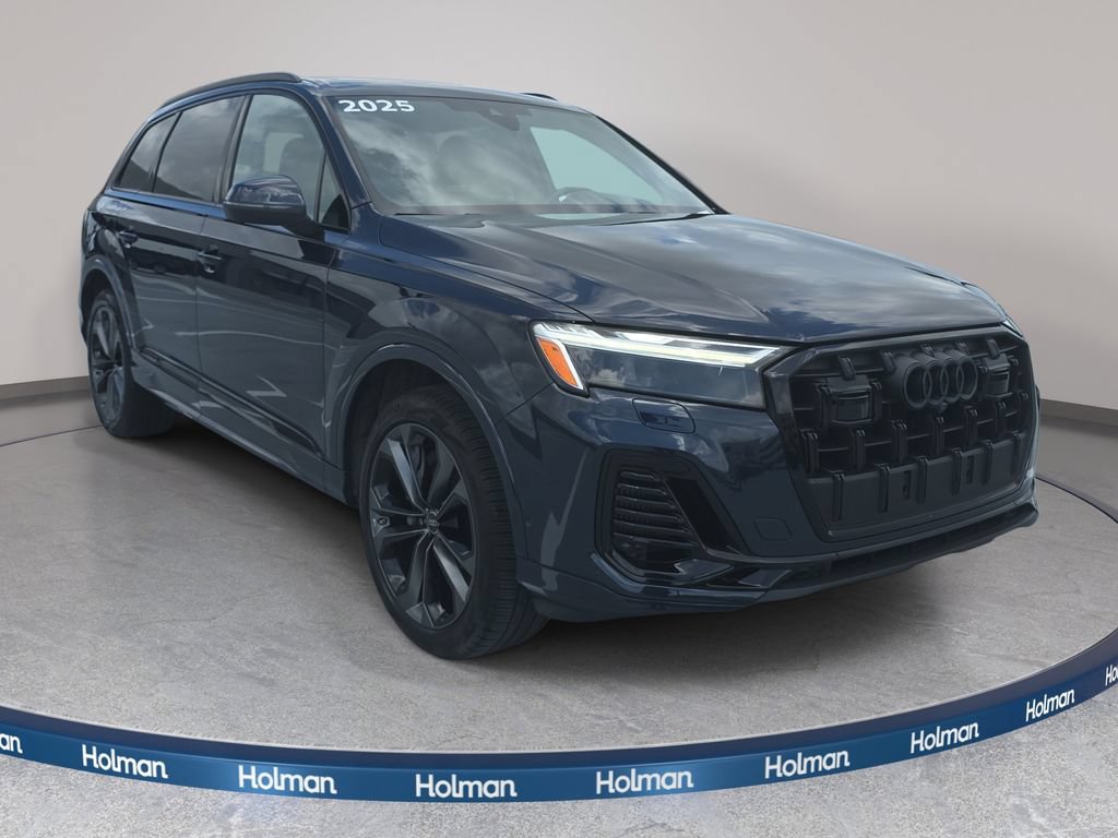 Used 2025 Audi Q7 3.0T Premium Plus AWD/4WD image 4