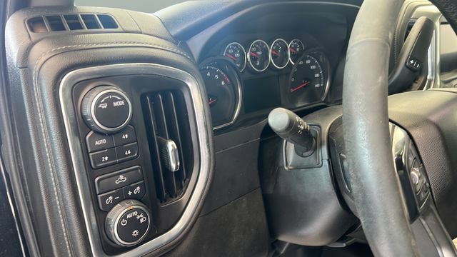 Used 2021 Chevrolet Silverado 1500 LT image 11