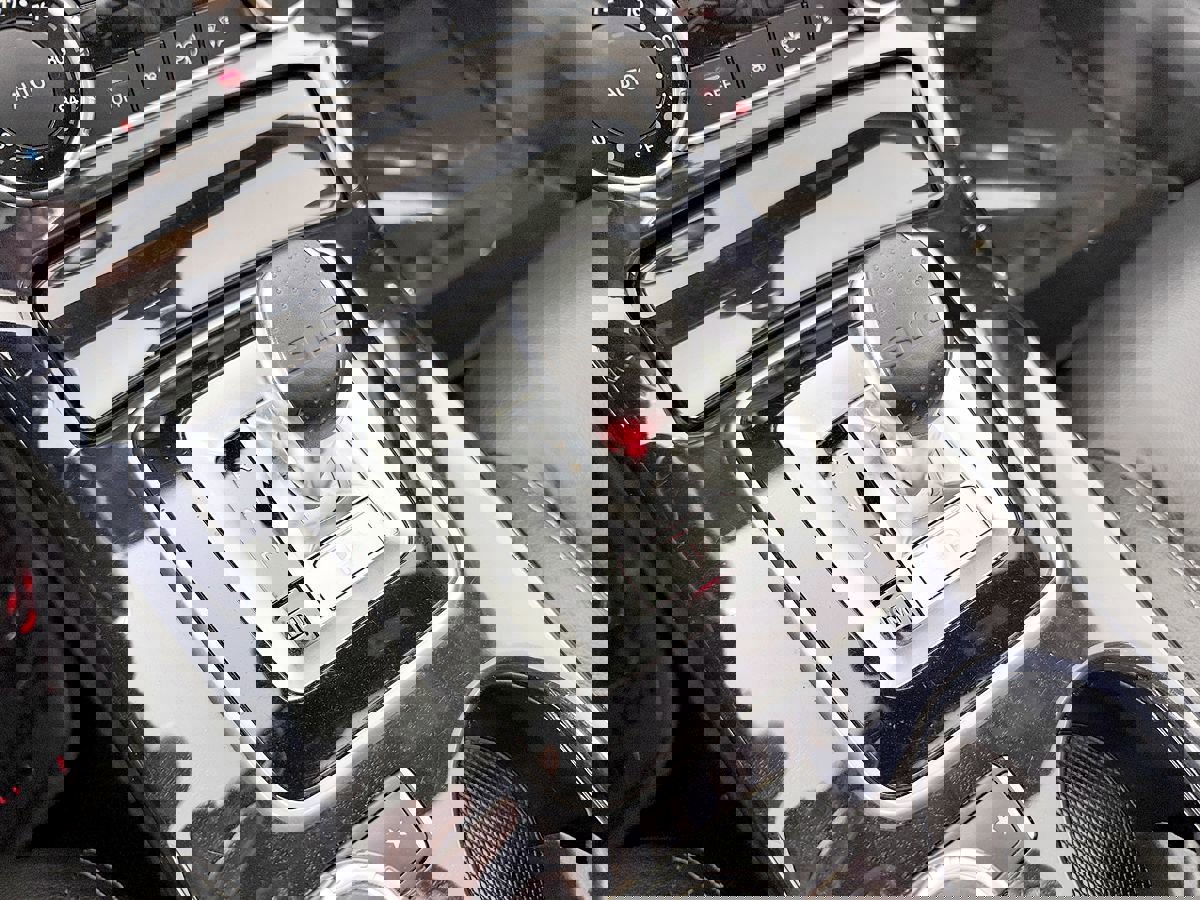 Used 2019 Mercedes-Benz SLC 300 image 46