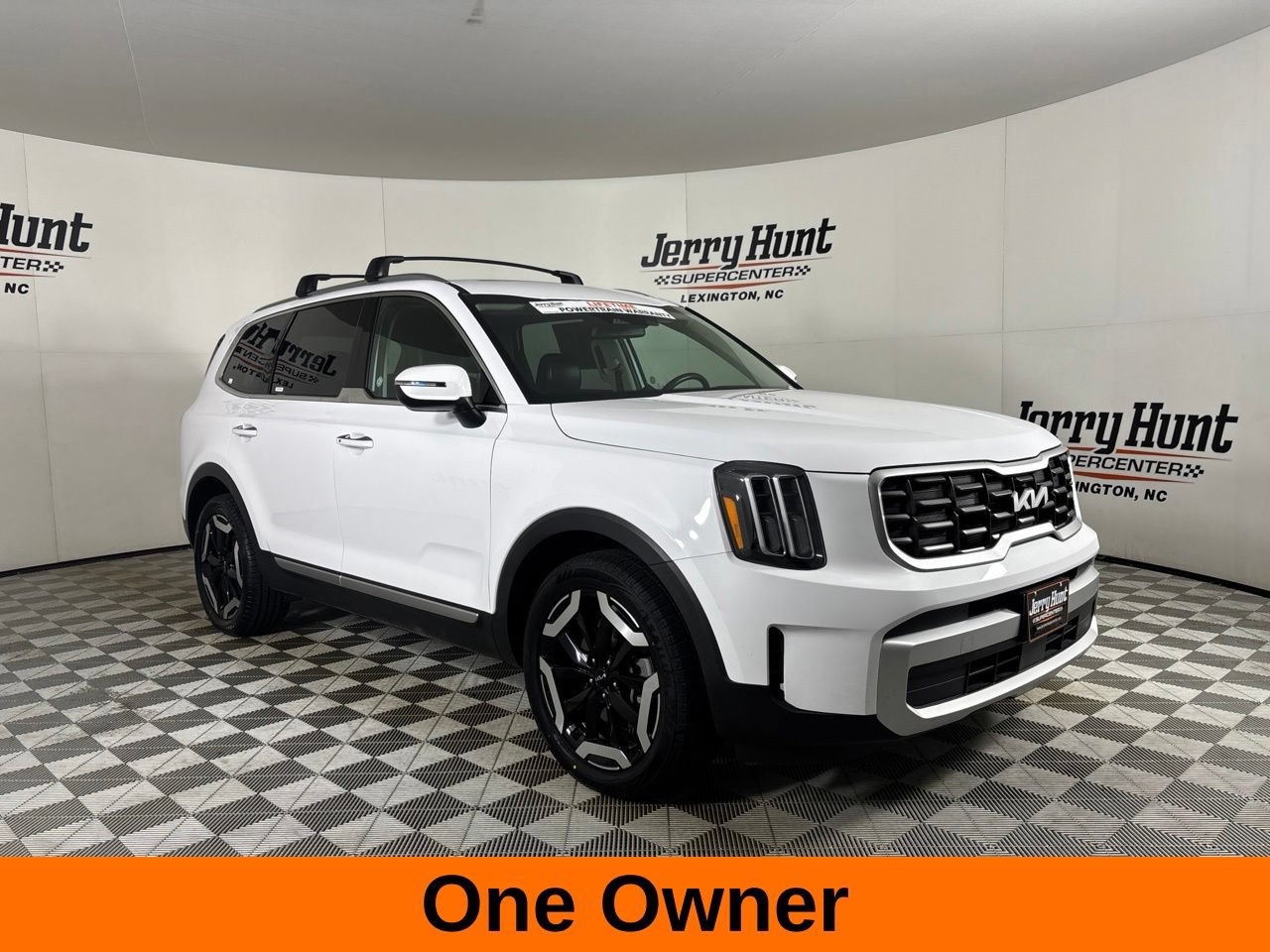Used 2025 Kia Telluride S AWD/4WD image 4