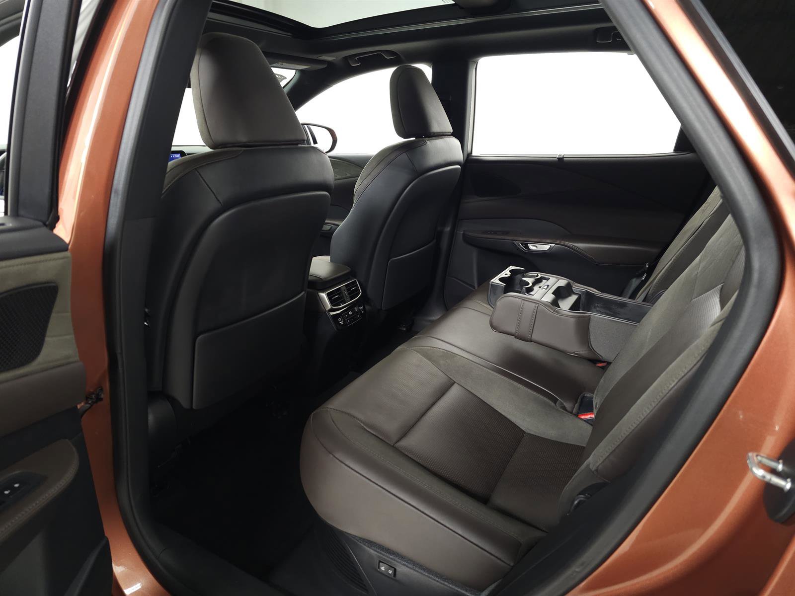 Certified 2023 Lexus RX 350 w/ Accessory Package (Z1) image 32