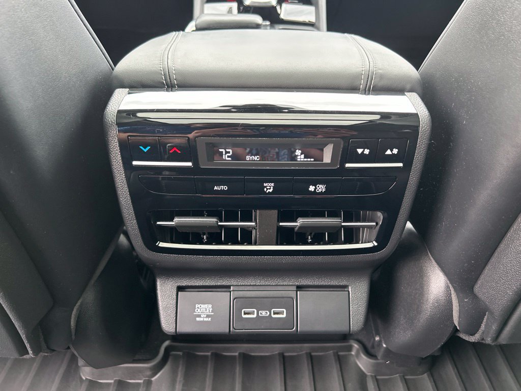 Used 2023 Acura MDX w/ Technology Package AWD/4WD image 40