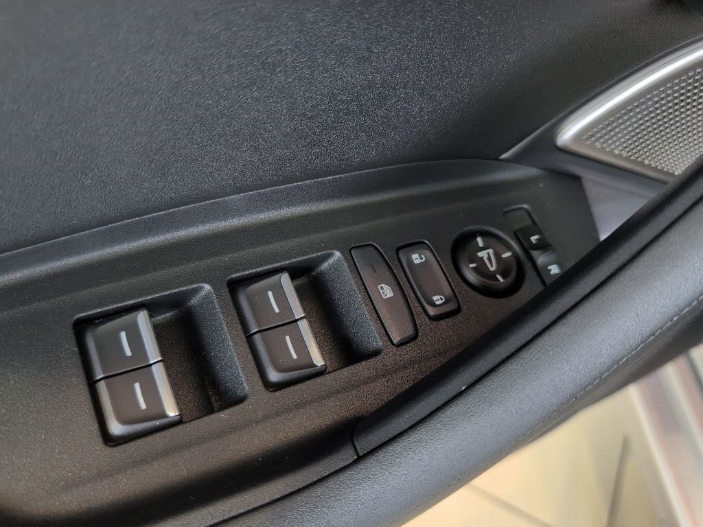 Certified 2025 Acura TLX w/ Technology Package FWD image 10