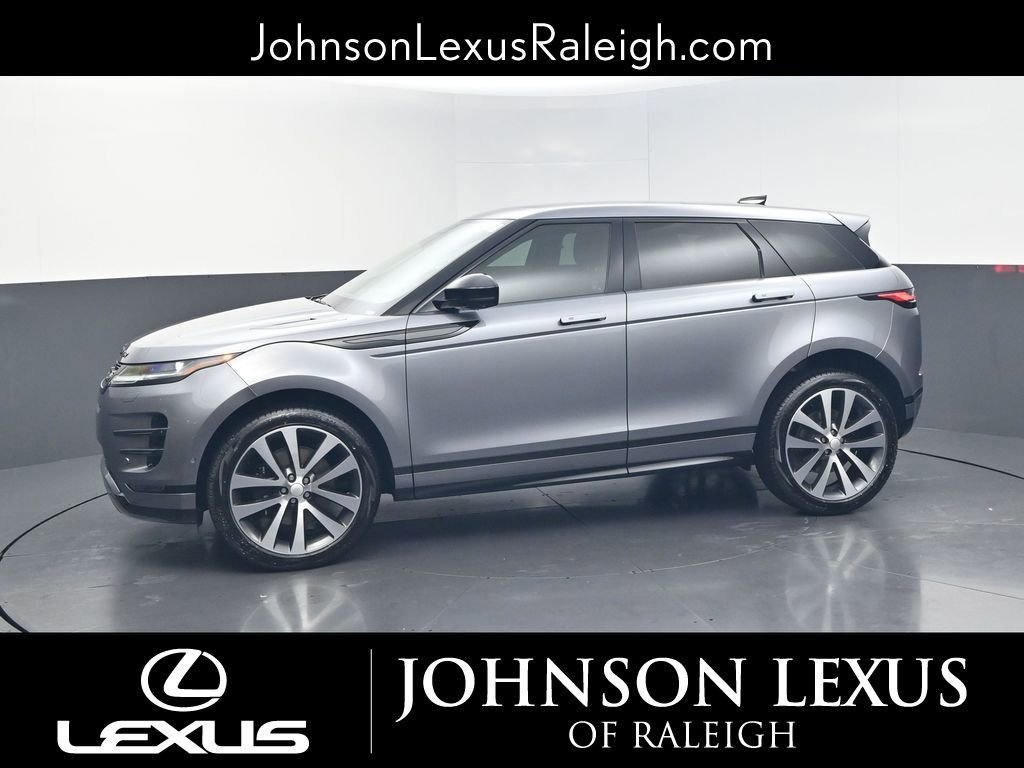 Used 2026 Land Rover Range Rover Evoque Dynamic SE image 2