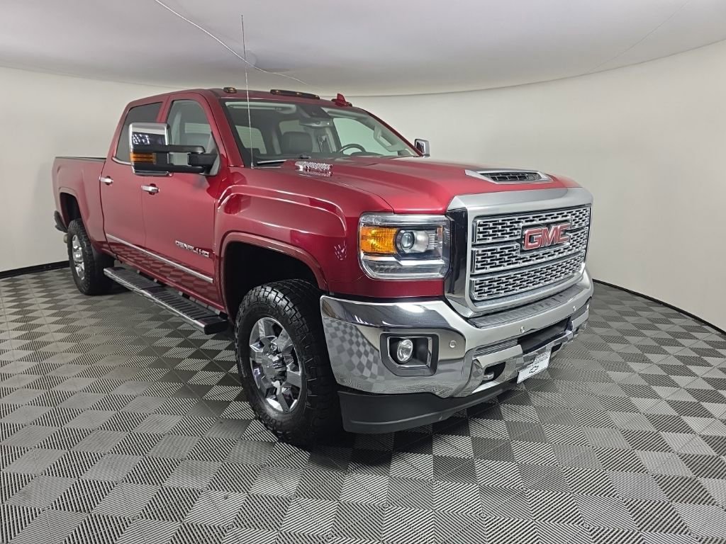 Used 2018 GMC Sierra 3500 Denali w/ Duramax Plus Package image 7