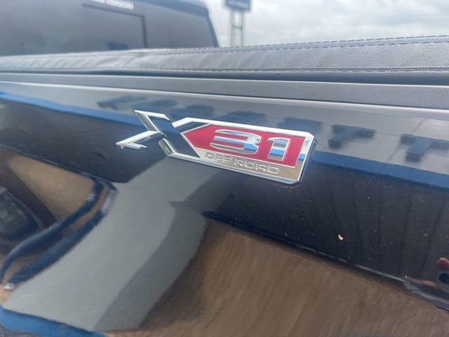 Used 2020 GMC Sierra 1500 SLT AWD/4WD image 8