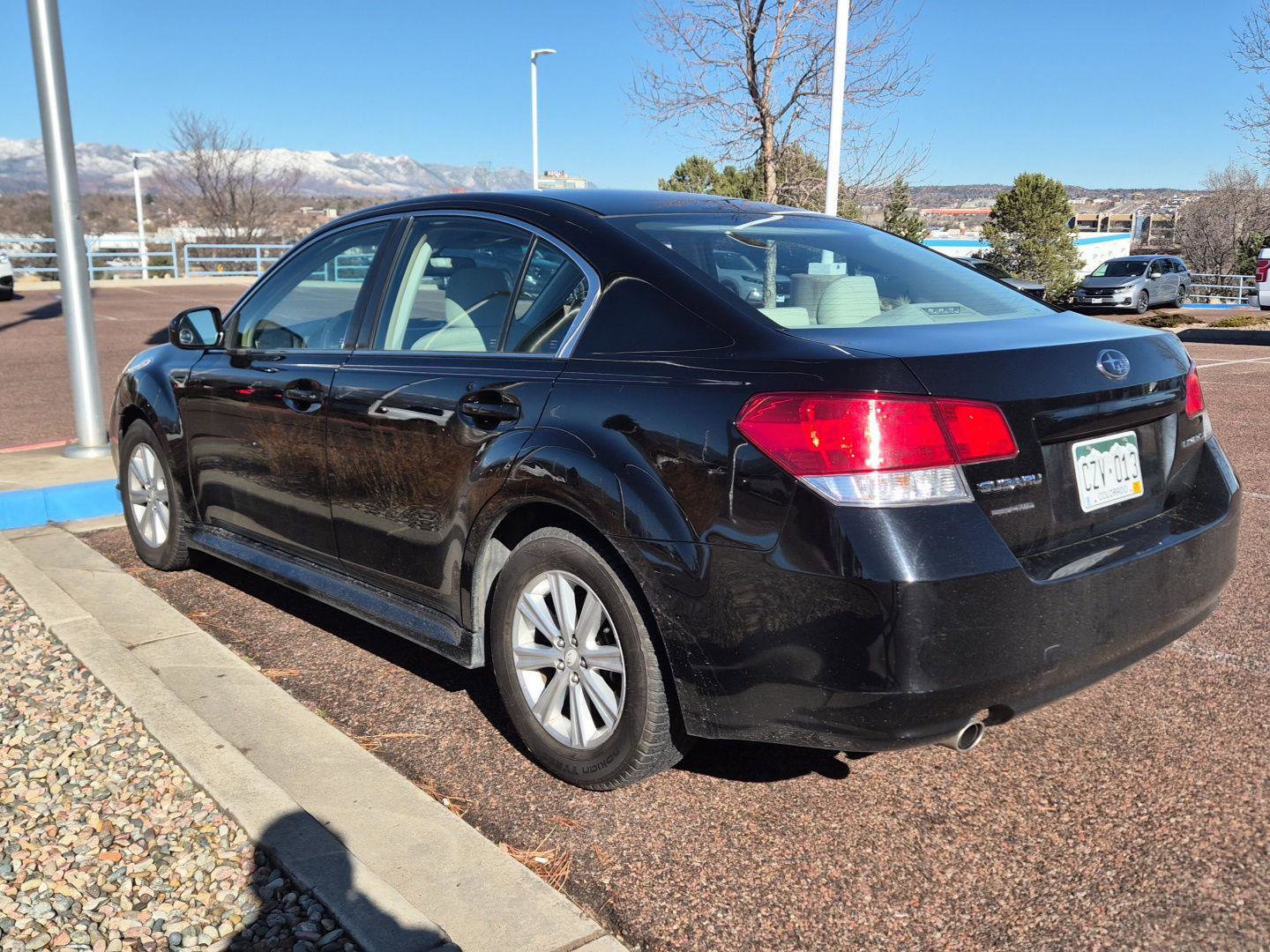 Used 2012 Subaru Legacy 2.5i Premium w/ All-Weather Pkg image 8