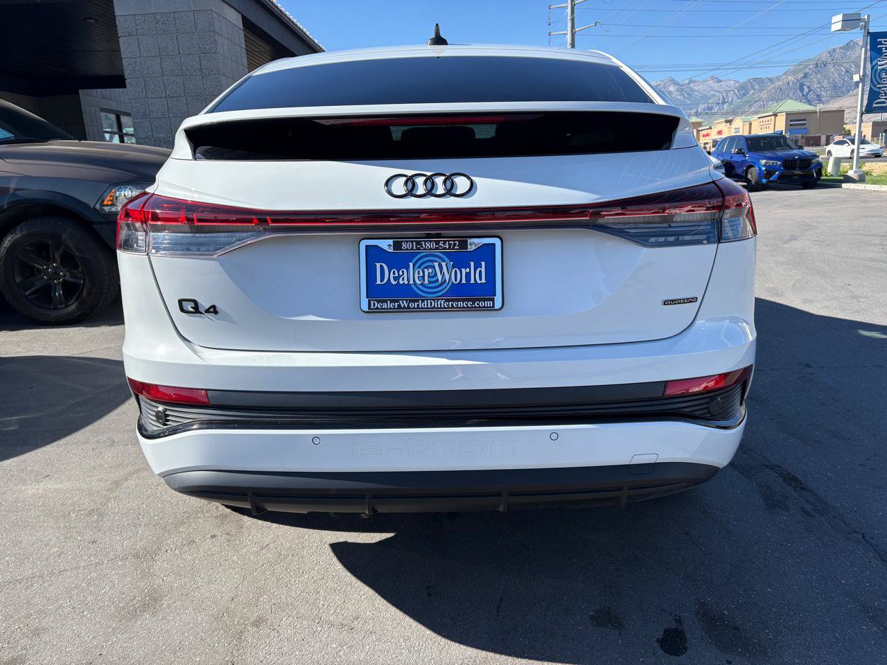 Used 2024 Audi Q4 e-tron Premium Plus w/ Premium Plus AWD/4WD image 7