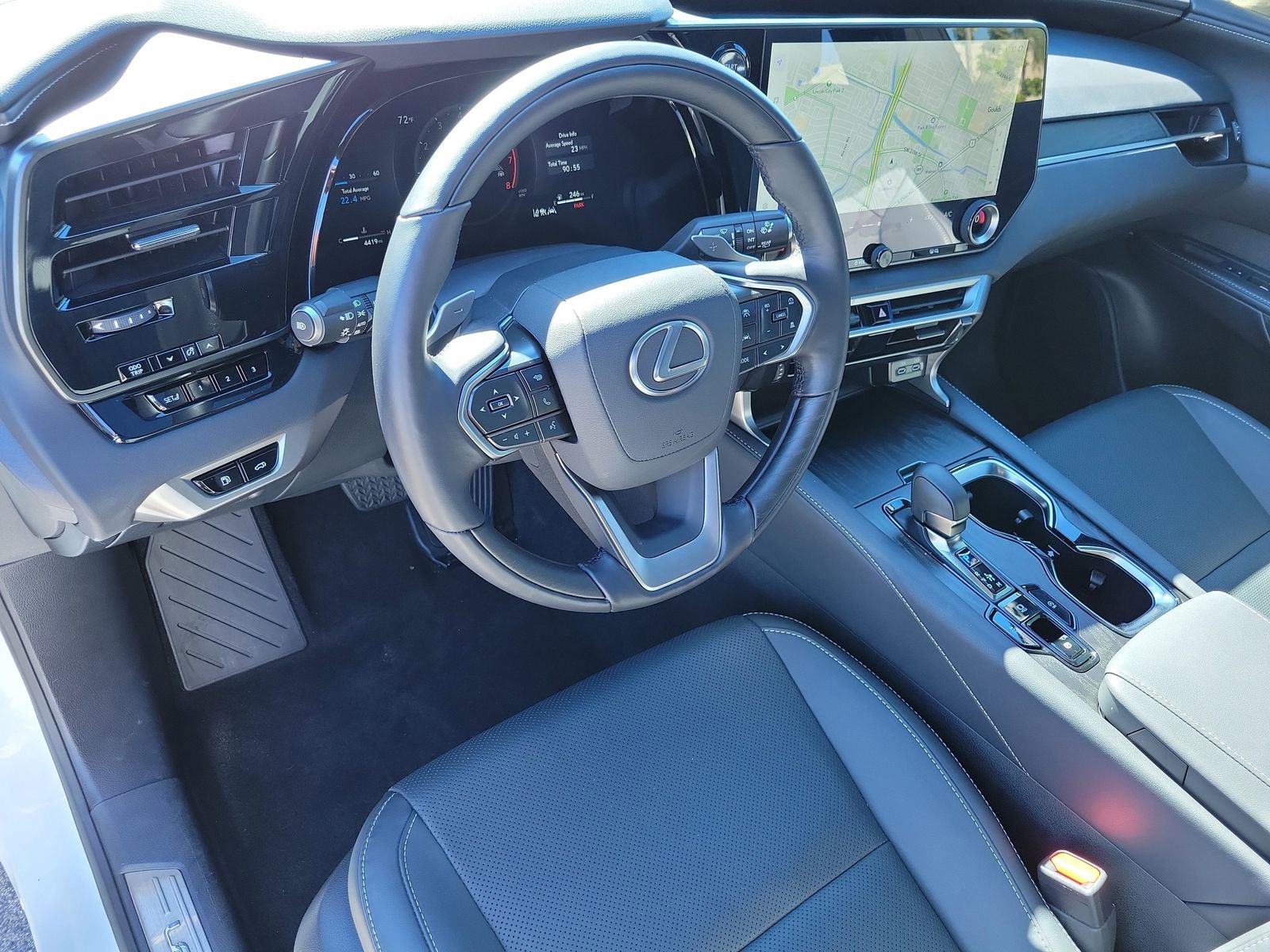 Used 2025 Lexus RX 350 Premium w/ Accessory Package (K3) image 25