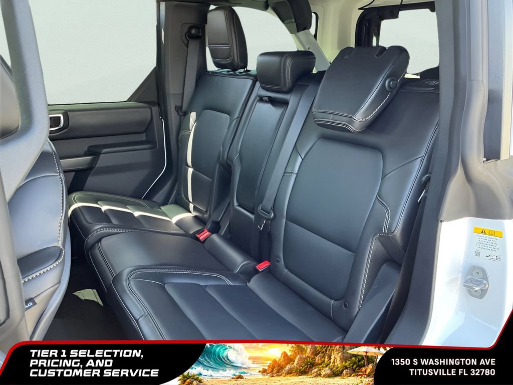 Used 2025 Ford Bronco Badlands AWD/4WD image 24
