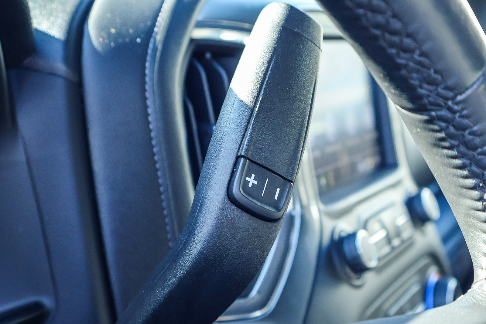 Used 2022 Chevrolet Silverado 1500 LT image 9