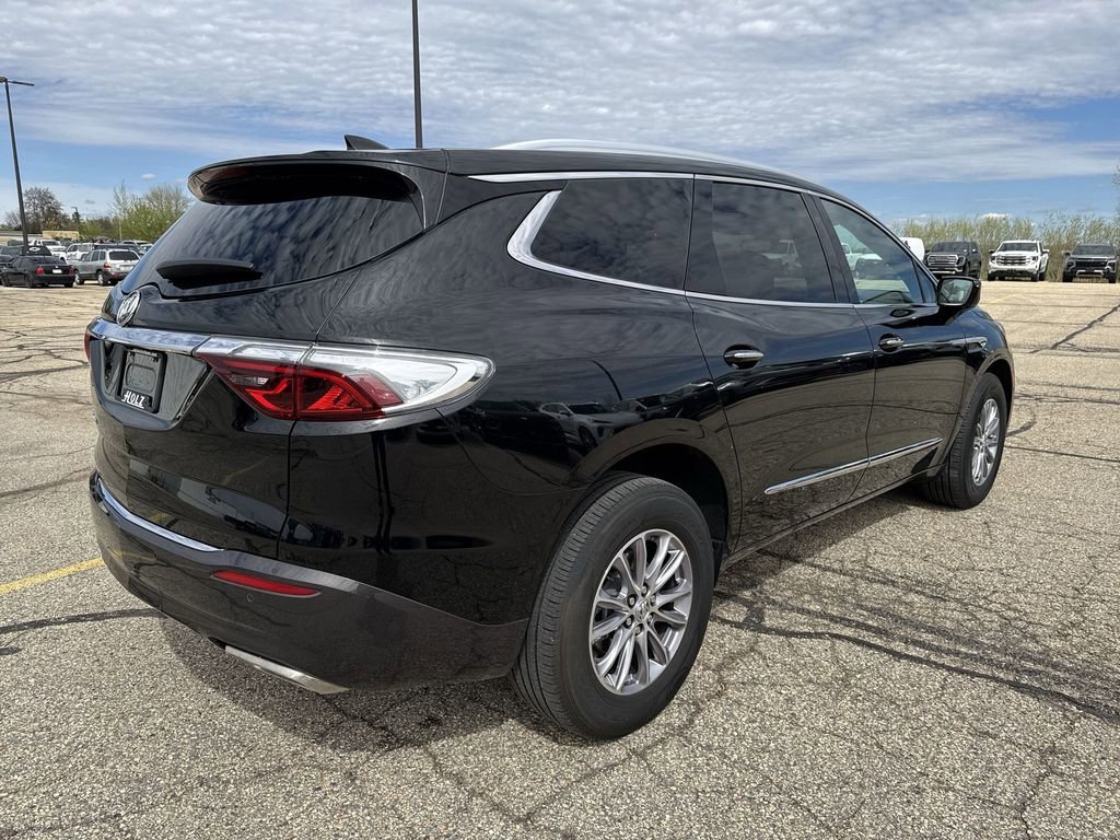 Certified 2023 Buick Enclave Essence AWD/4WD image 6