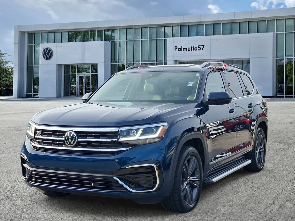 Certified 2022 Volkswagen Atlas SEL R-Line AWD/4WD image 3