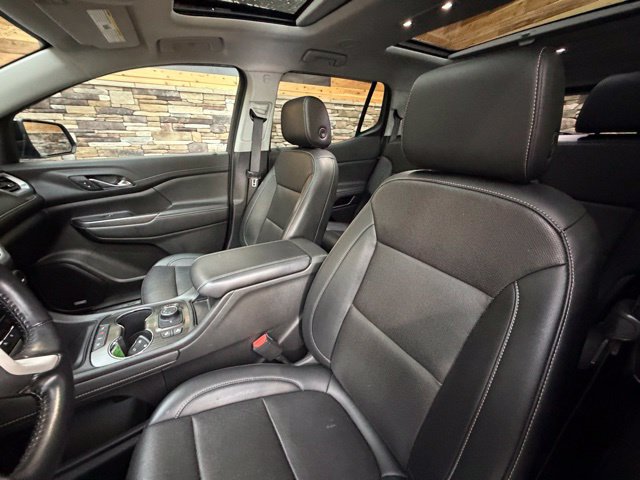 Used 2022 GMC Acadia SLT w/ Elevation Edition AWD/4WD image 15