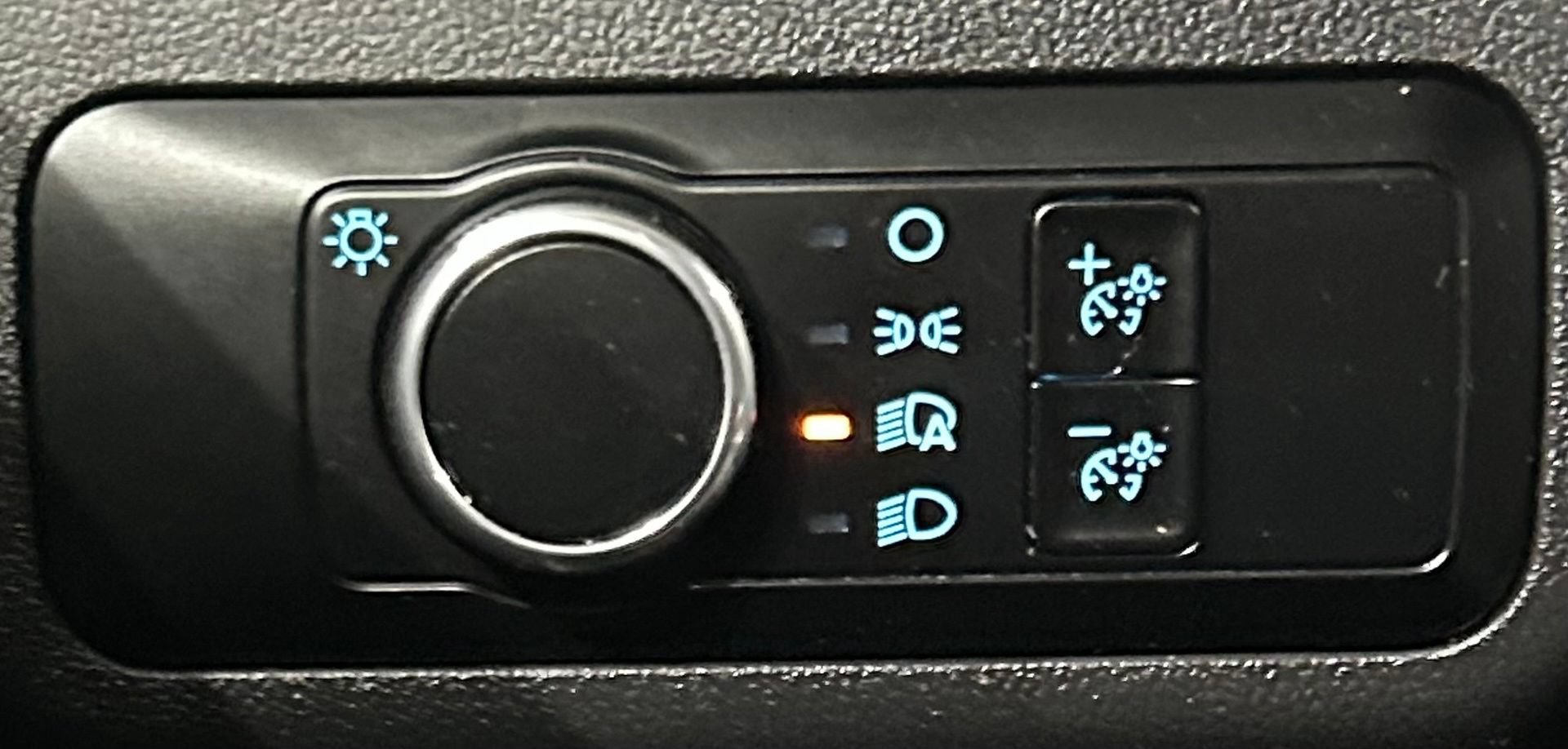 Used 2025 Ford Escape ST-Line AWD/4WD image 58