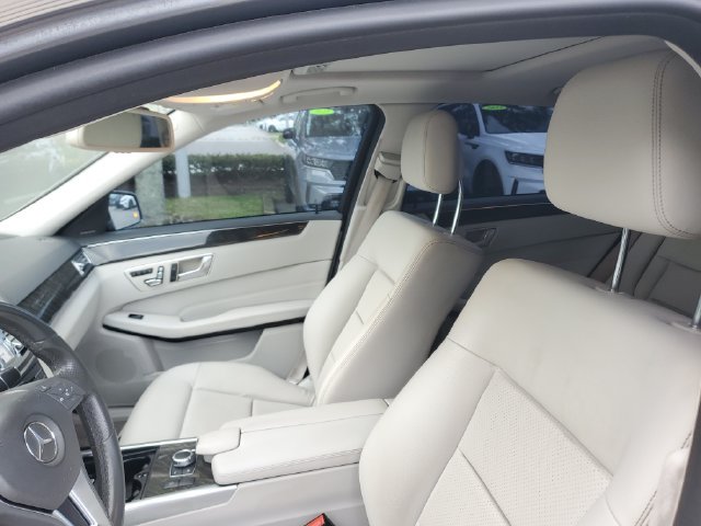 Used 2016 Mercedes-Benz E 350 Sedan image 17
