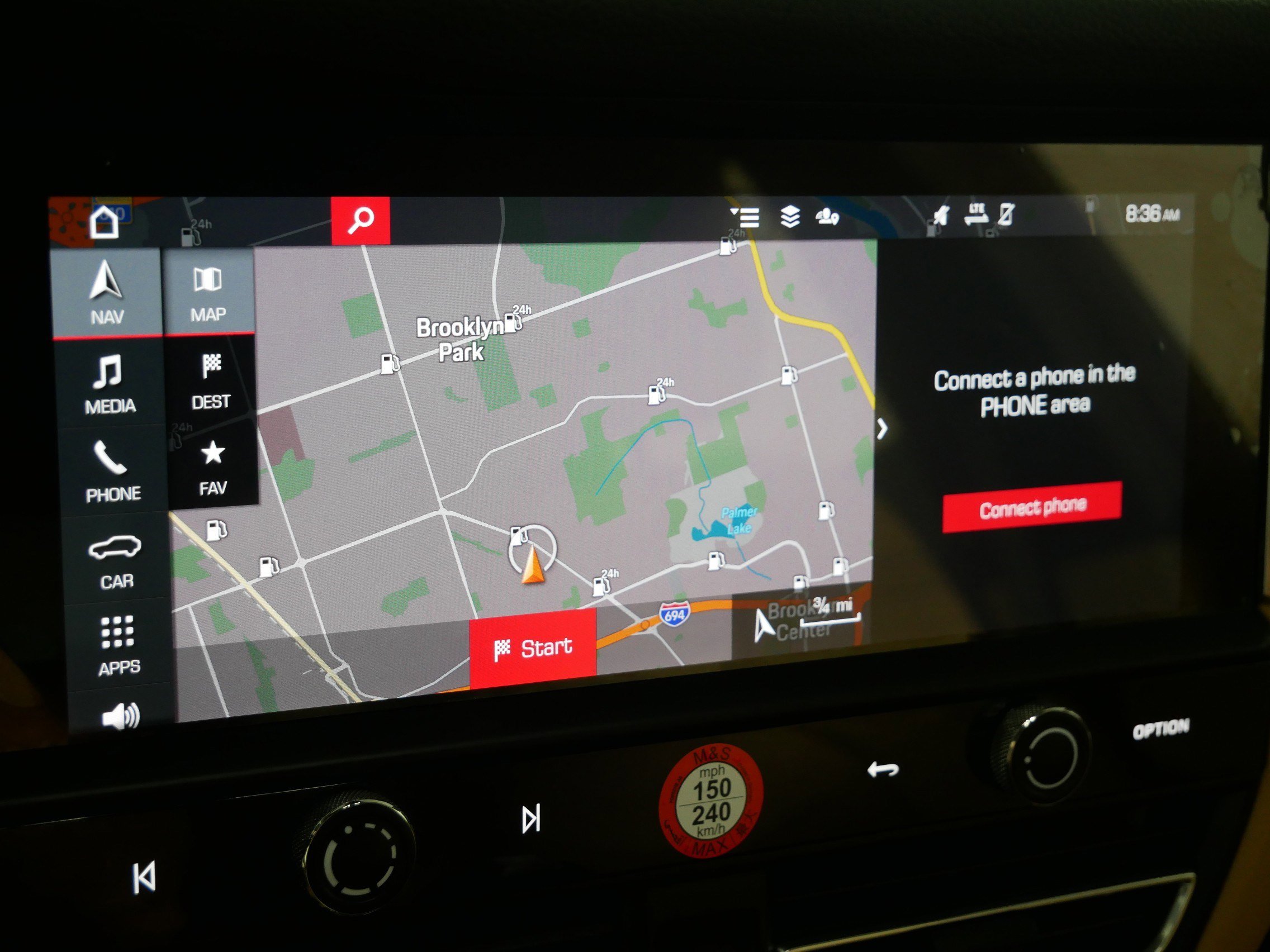 Used 2023 Porsche Macan Turbo image 29