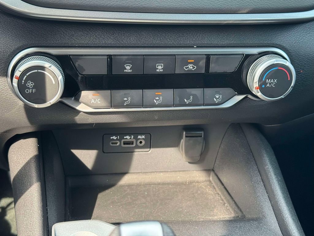 Used 2025 Nissan Altima 2.5 S FWD image 27