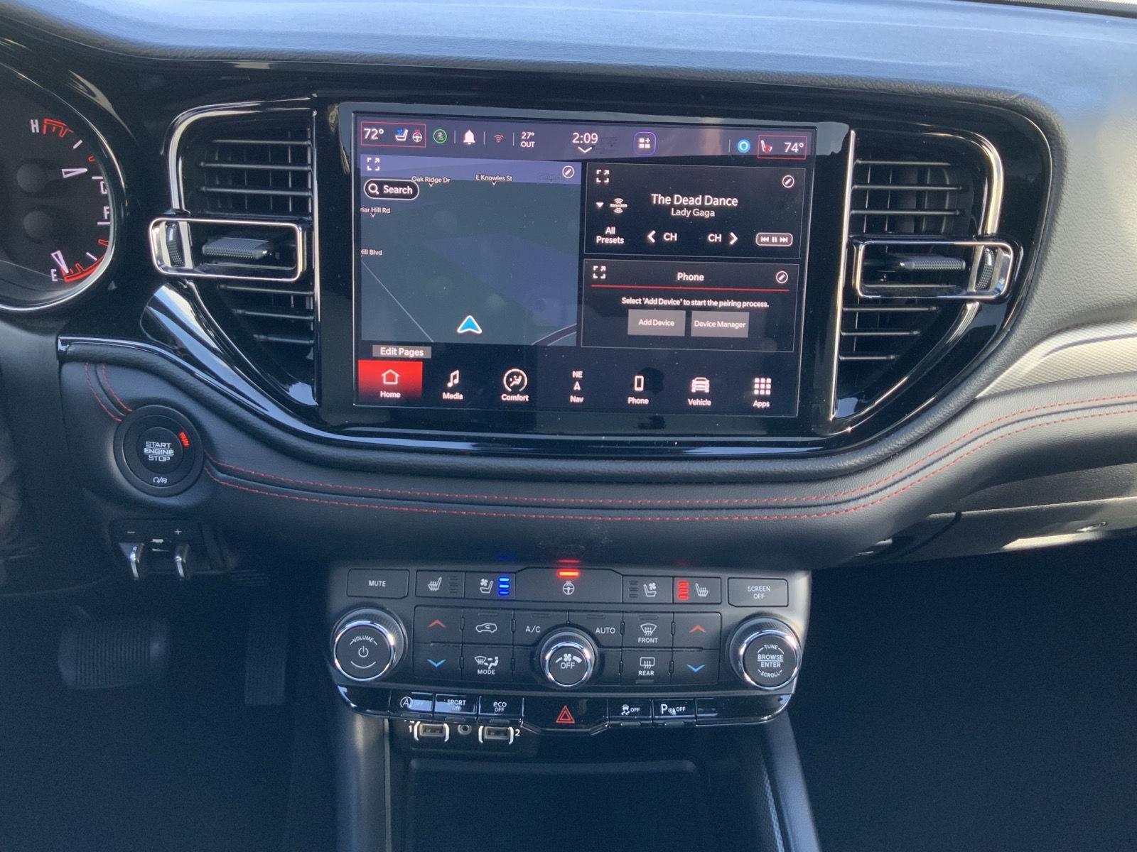 Used 2023 Dodge Durango GT image 34