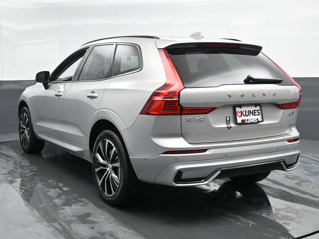 New 2025 Volvo XC60 B5 Plus w/ Protection Package Premier image 9