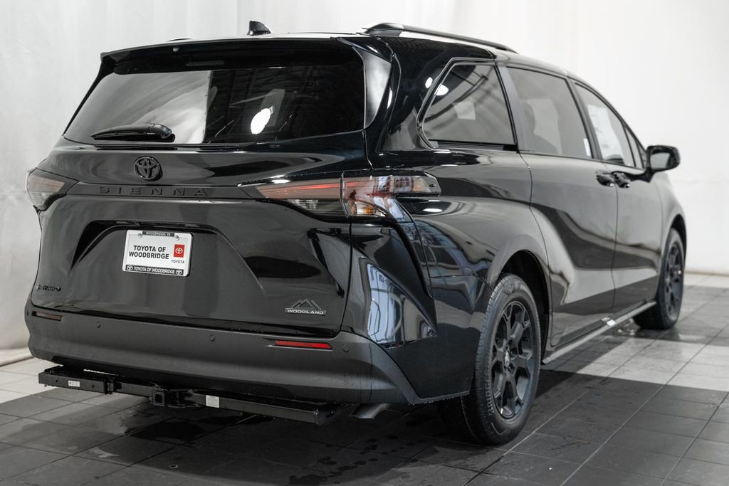 New 2026 Toyota Sienna XLE Woodland Edition image 4