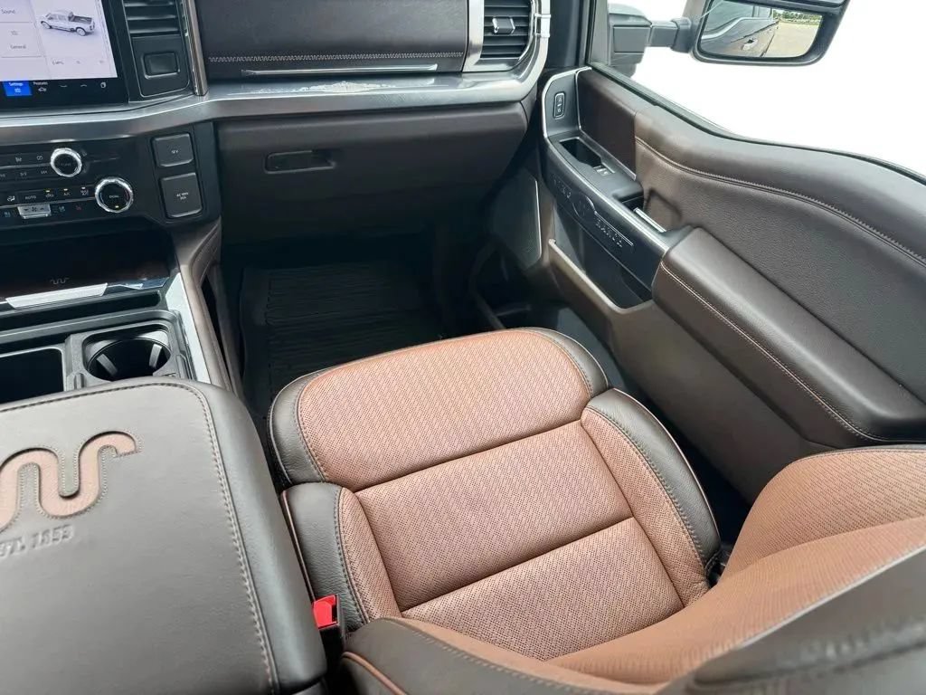 Used 2024 Ford F250 King Ranch w/ Chrome Package AWD/4WD image 20