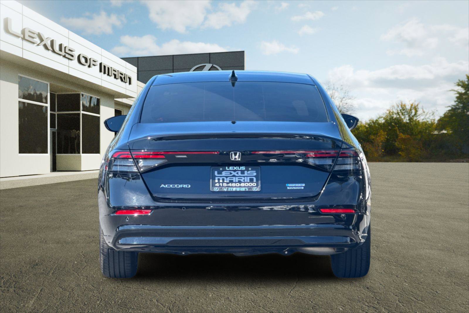 Used 2023 Honda Accord Touring image 9