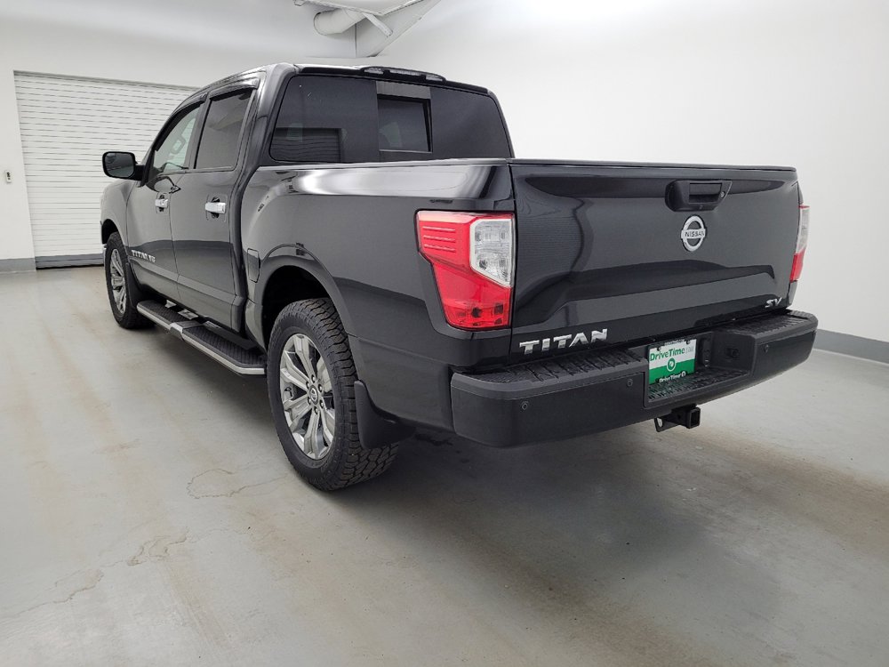 Used 2018 Nissan Titan SV w/ SV Convenience Package RWD image 5