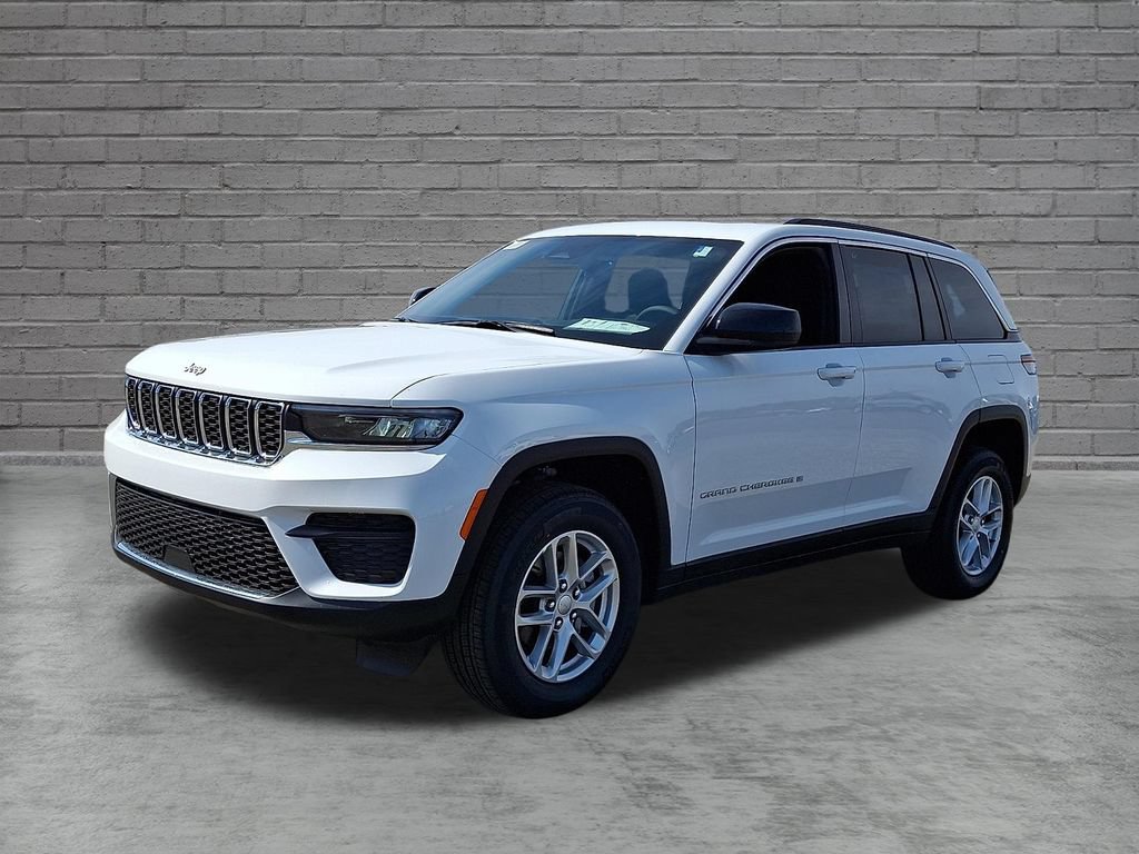 New 2026 Jeep Grand Cherokee Laredo X AWD/4WD image 4