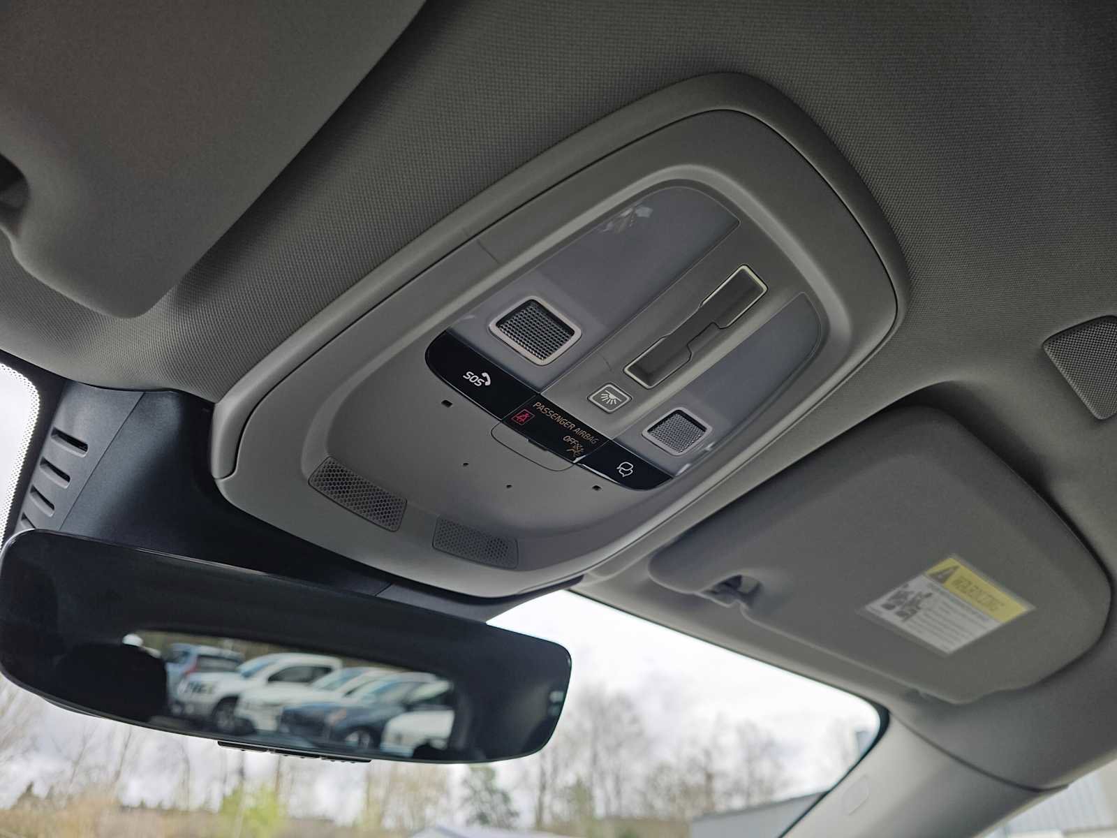 Used 2025 Volvo XC60 B5 Plus w/ Protection Package Premier image 30