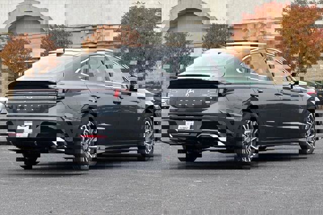 New 2026 Hyundai Sonata SEL image 4