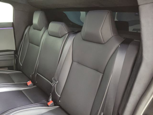 Used 2024 Tesla Cybertruck AWD Crew Cab image 13