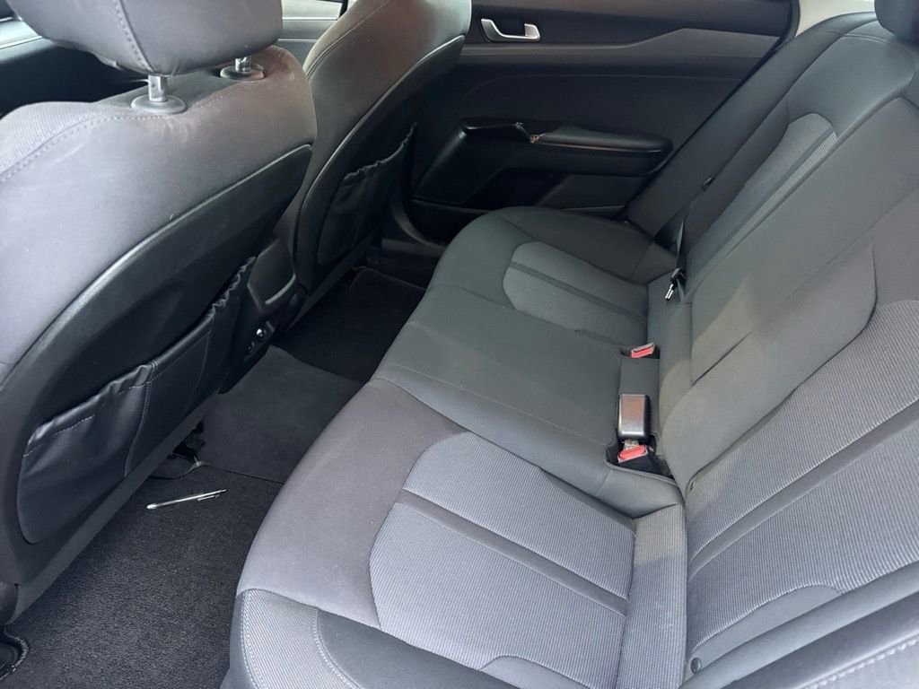 Used 2023 Kia K5 LXS image 11
