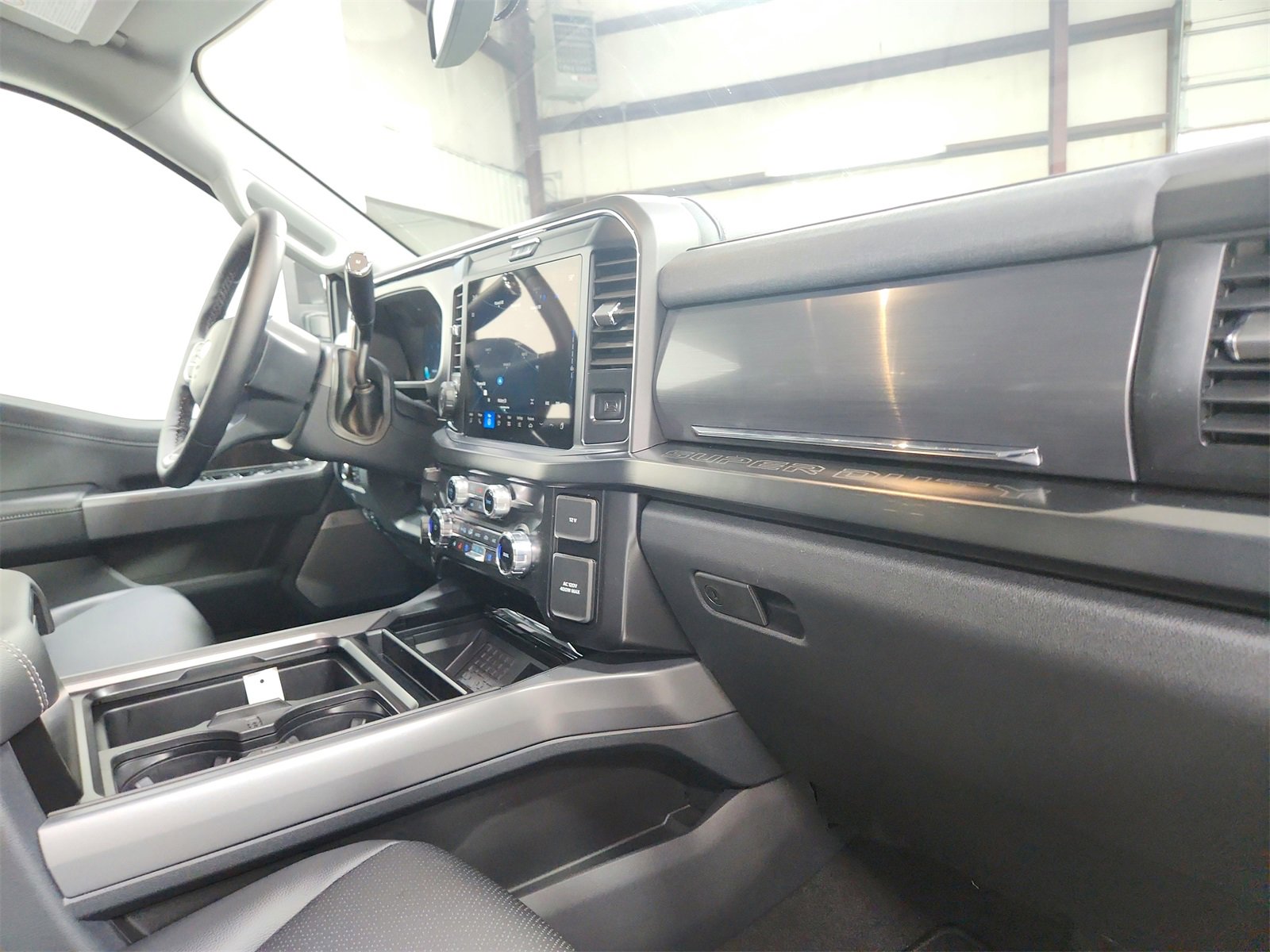 New 2026 Ford F350 Lariat w/ Black Appearance Package image 34