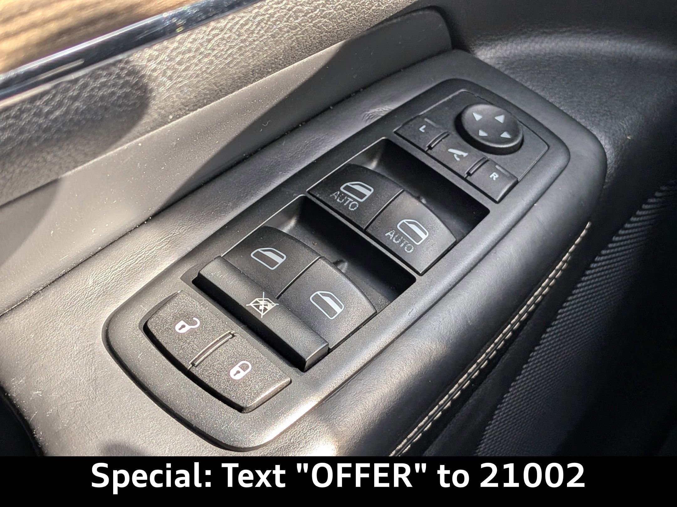 Used 2015 Jeep Grand Cherokee Overland image 26