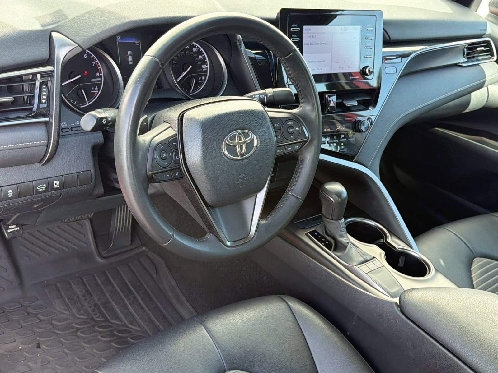 Certified 2024 Toyota Camry SE FWD image 4