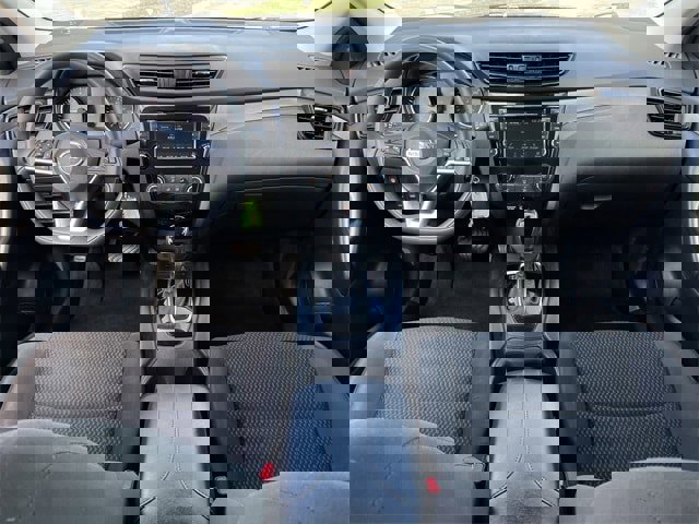 Used 2020 Nissan Rogue Sport S w/ Appearance Package image 9