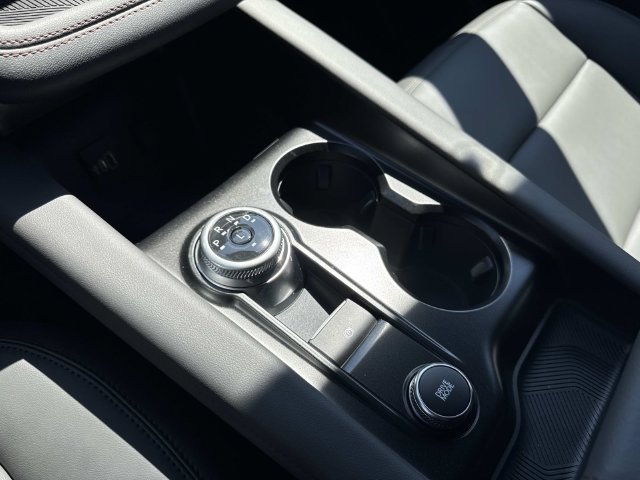 New 2027 Ford Explorer Active w/ Active Comfort Package RWD image 27