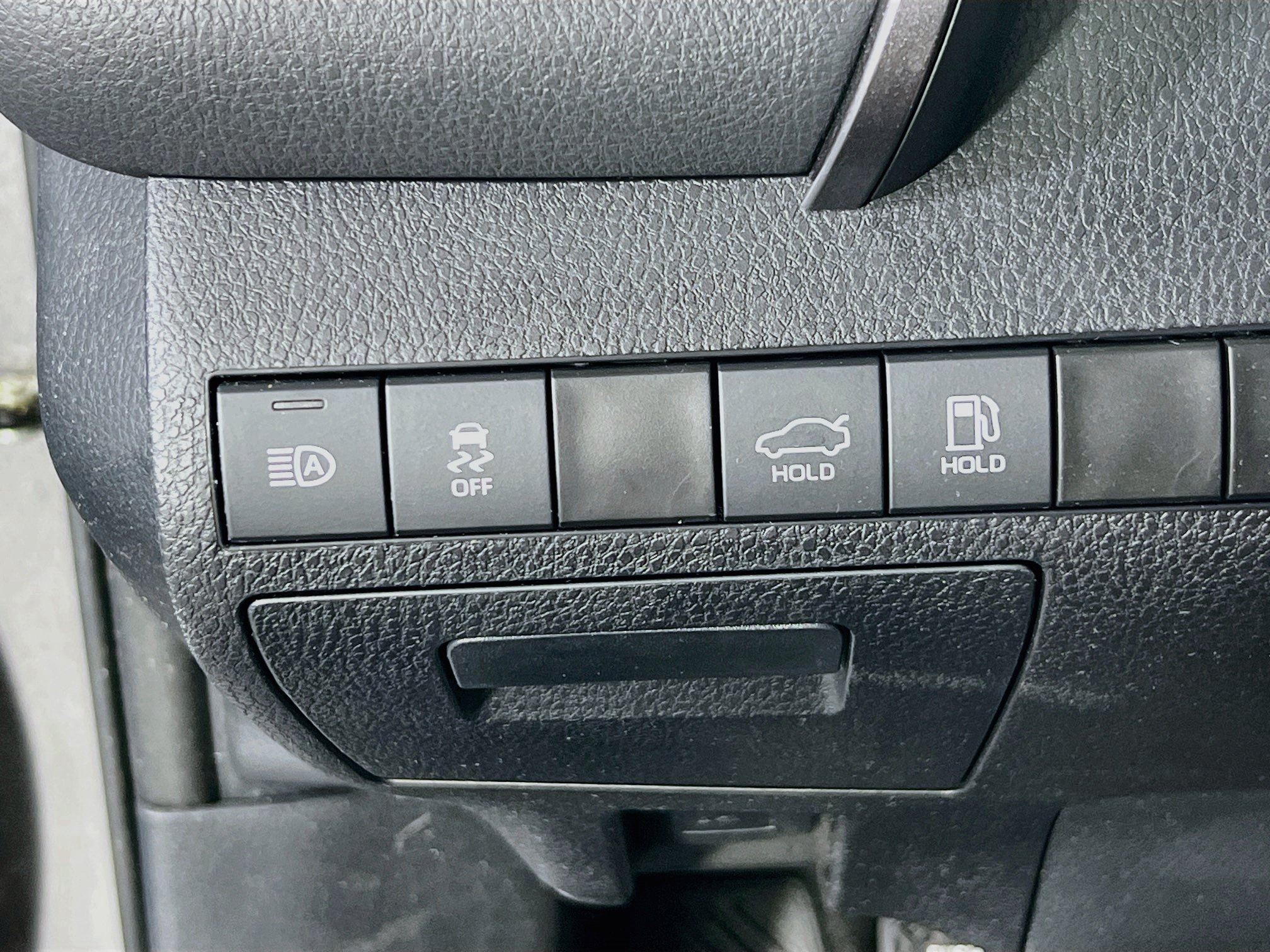 Used 2023 Toyota Camry LE FWD image 10