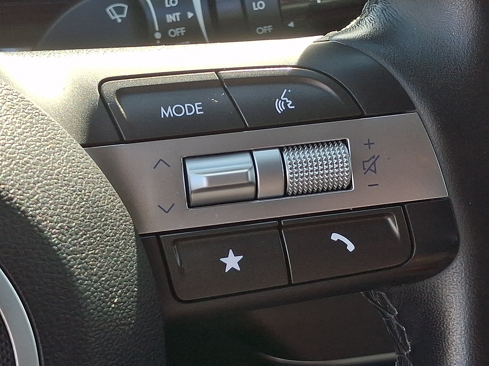 Certified 2025 Hyundai Kona SEL FWD image 22