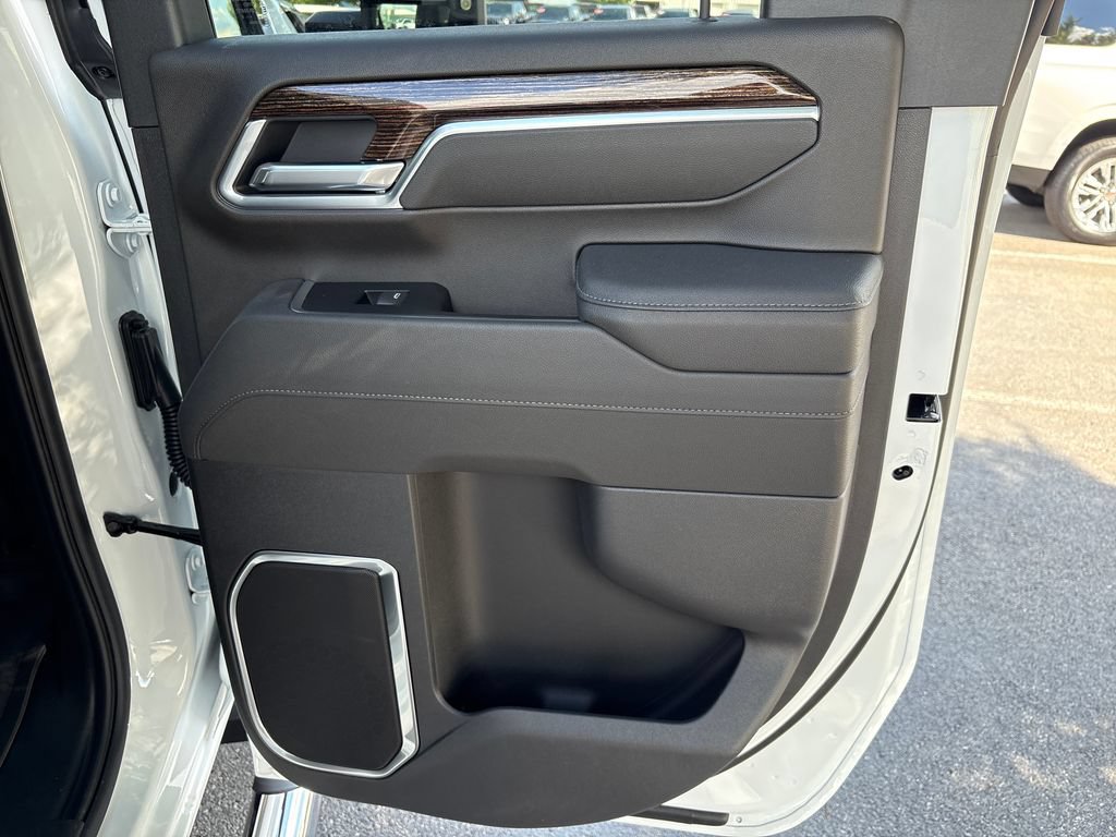 New 2026 GMC Sierra 2500 SLE w/ SLE Value Package; AWD/4WD image 42