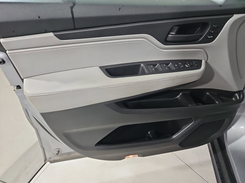 Used 2022 Honda Odyssey EX-L image 10
