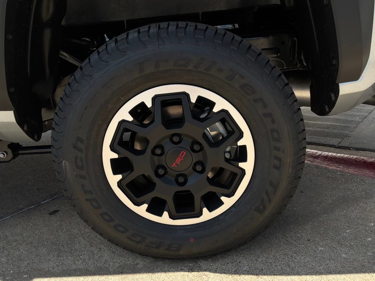 New 2026 Toyota Tacoma TRD Off-Road AWD/4WD image 8
