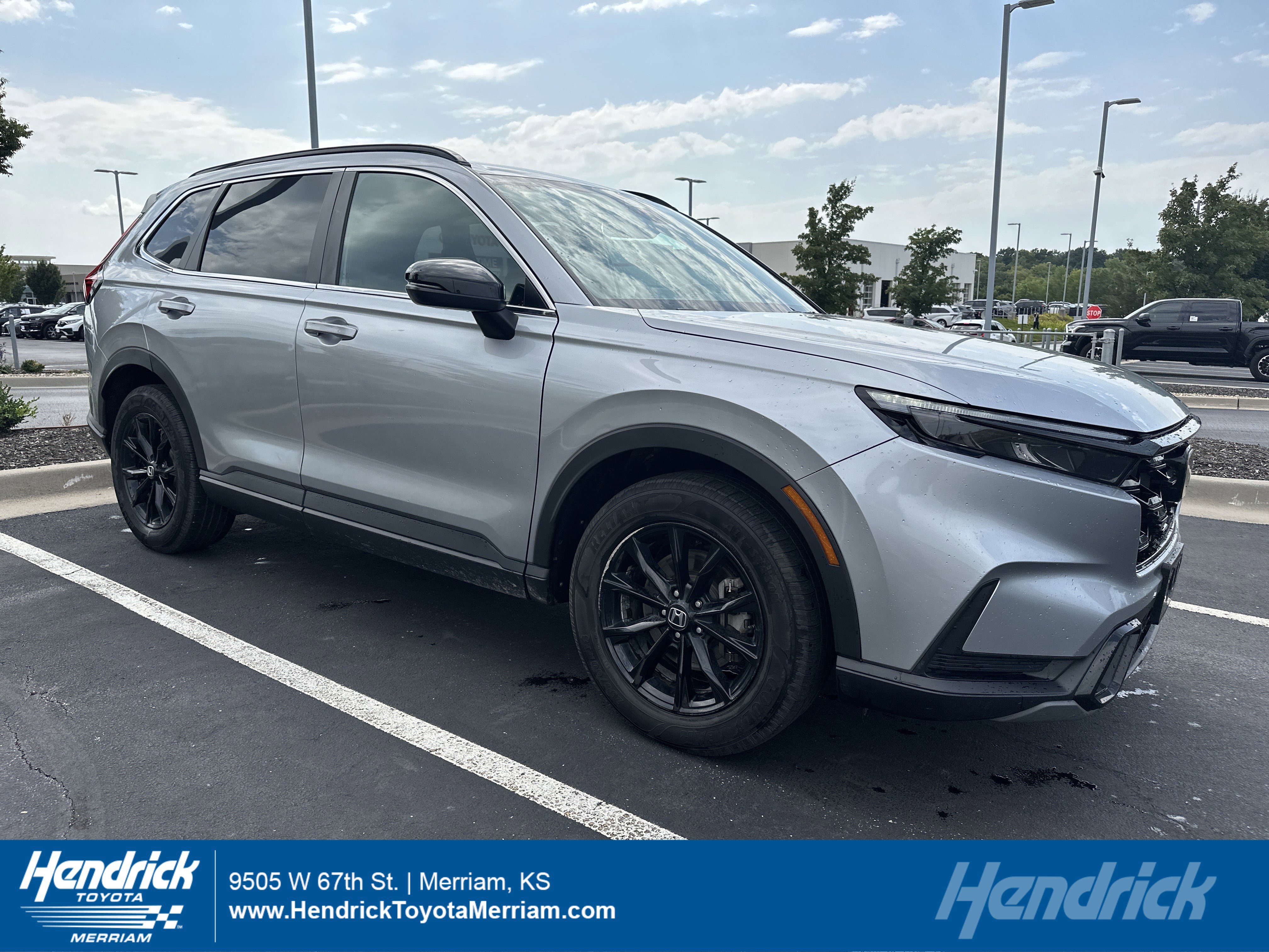 Used 2023 Honda CR-V Sport