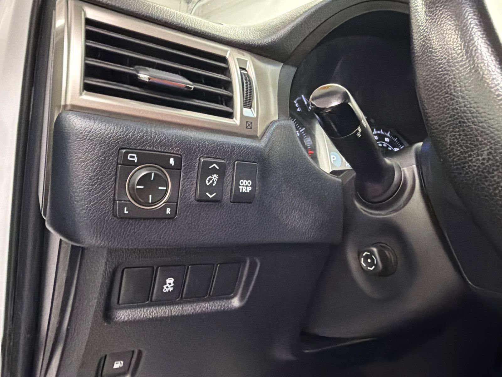 Used 2019 Lexus GX 460 AWD/4WD image 33